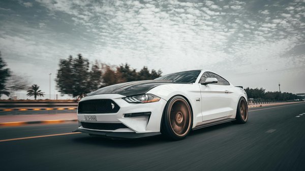 Ensuring Safety: The Critical Role of Child Seat Placement in Minivans During Side Impact Collisions